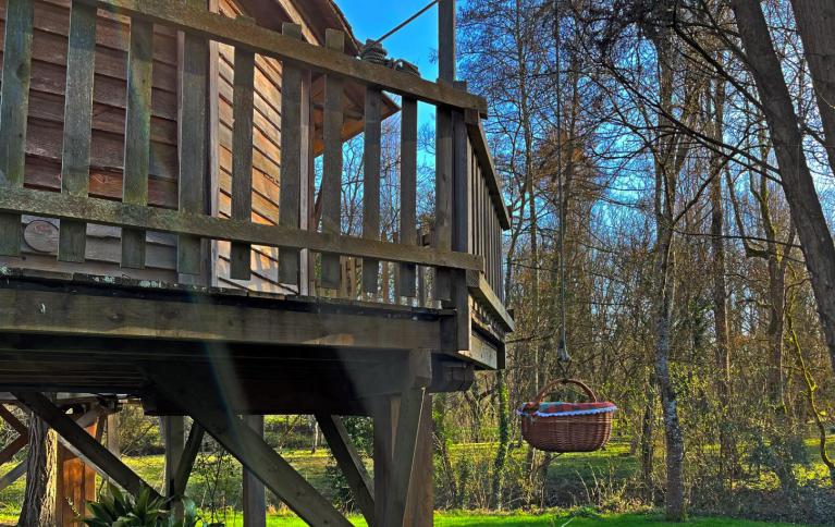 escapade cabane dans les arbres nuit amoureux